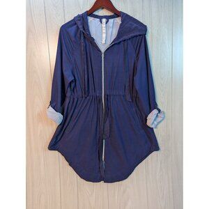 Lululemon Jacket Women's Vitality Purple Size 10 Hooded Lightweight Zip-Up